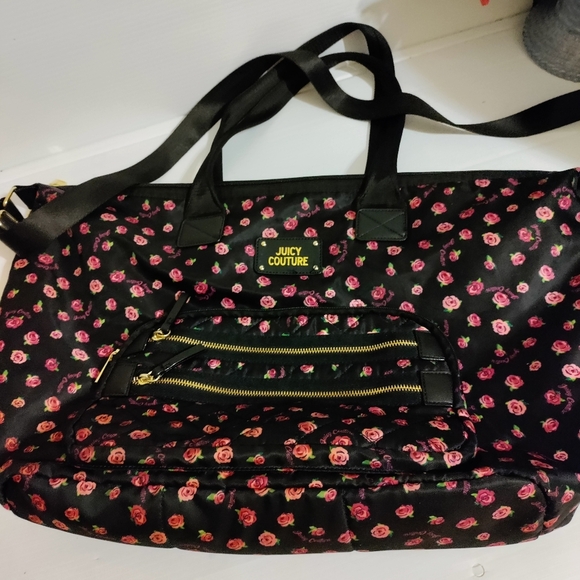 Vintage Juicy Couture Black Quilted Rose XL Duffle Travel Carry on Bag Purse - Picture 3 of 12